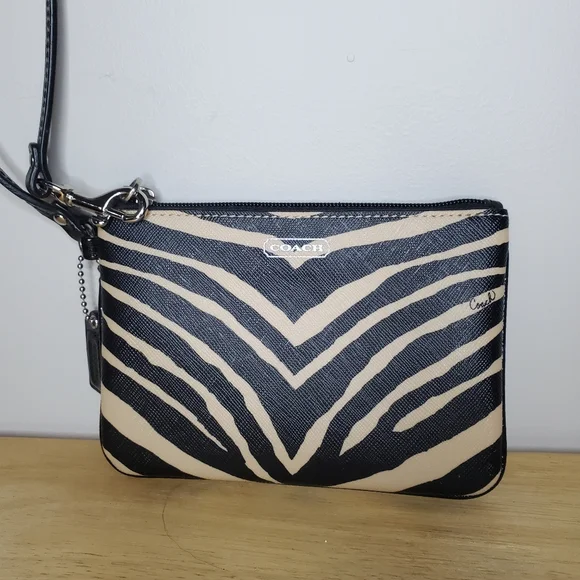 Authentic Coach Wristlet - Picture 11 of 13